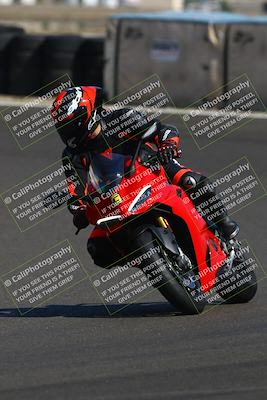 media/Sep-21-2025-TrackDaz (Sun) [[277c75b276]]/C Group/240pm (Turn 6)/